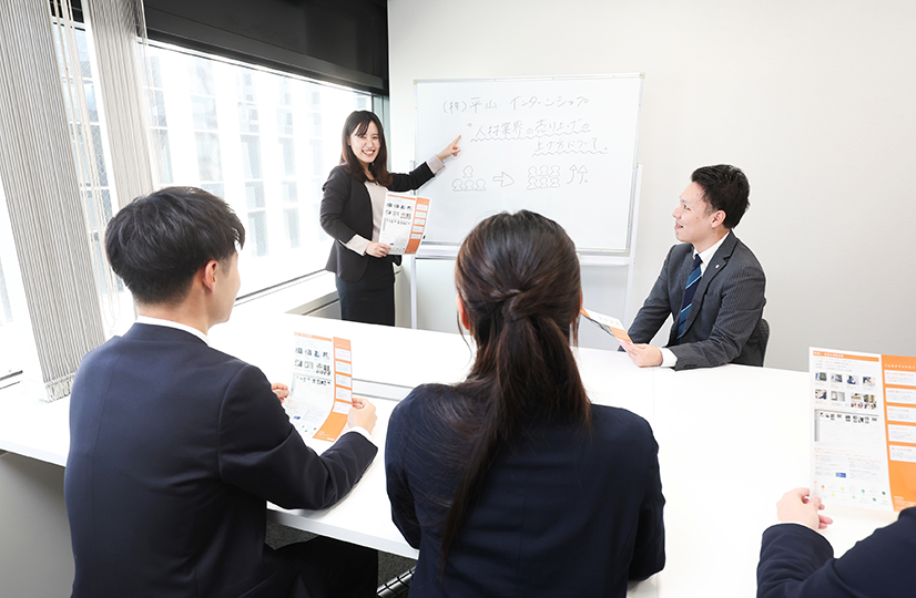 株式会社平山でのインターンシップの様子